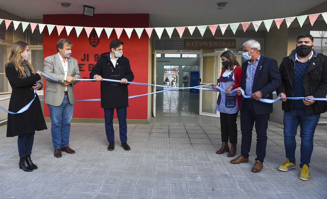 Vila, Trotta y Cascallares inauguraron las obras en la Primaria N°2 y jardín N°963