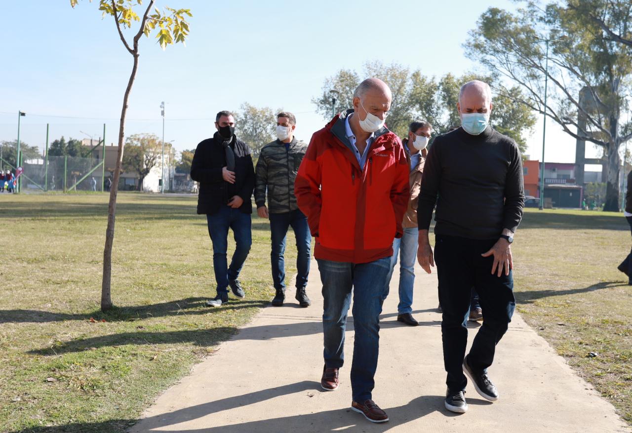 Larreta recorrió con Grindetti el nuevo centro de camas extrahospitalarias