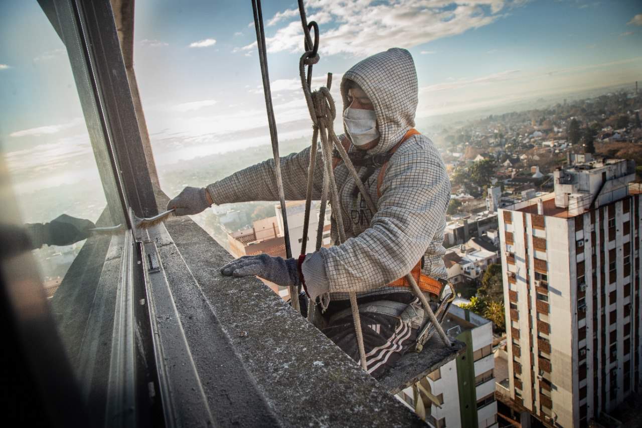 Trabajos de refacción en la Escuela Municipal de Bellas Artes