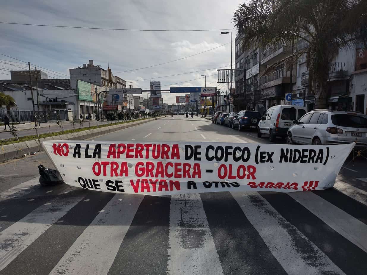 Protestan en contra de la instalación de una grasera: «somos el barrio del olor»