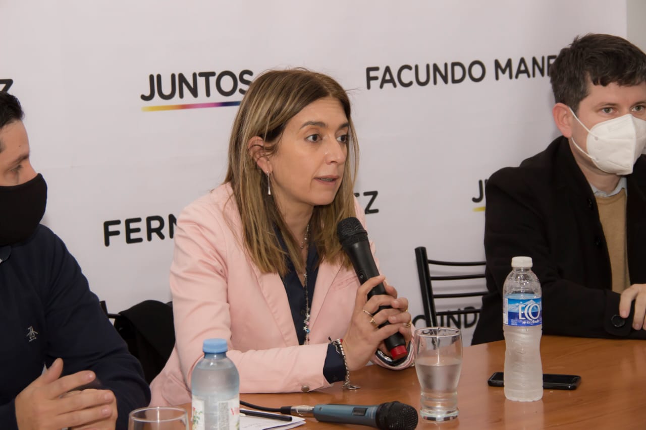 Danya Tavela: “La crisis requiere de una oposición plural, de diálogo y articulación”