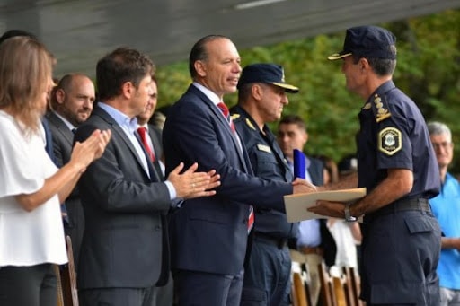 En medio de la discusión paritaria, Provincia anunció un nuevo aumento para la policía