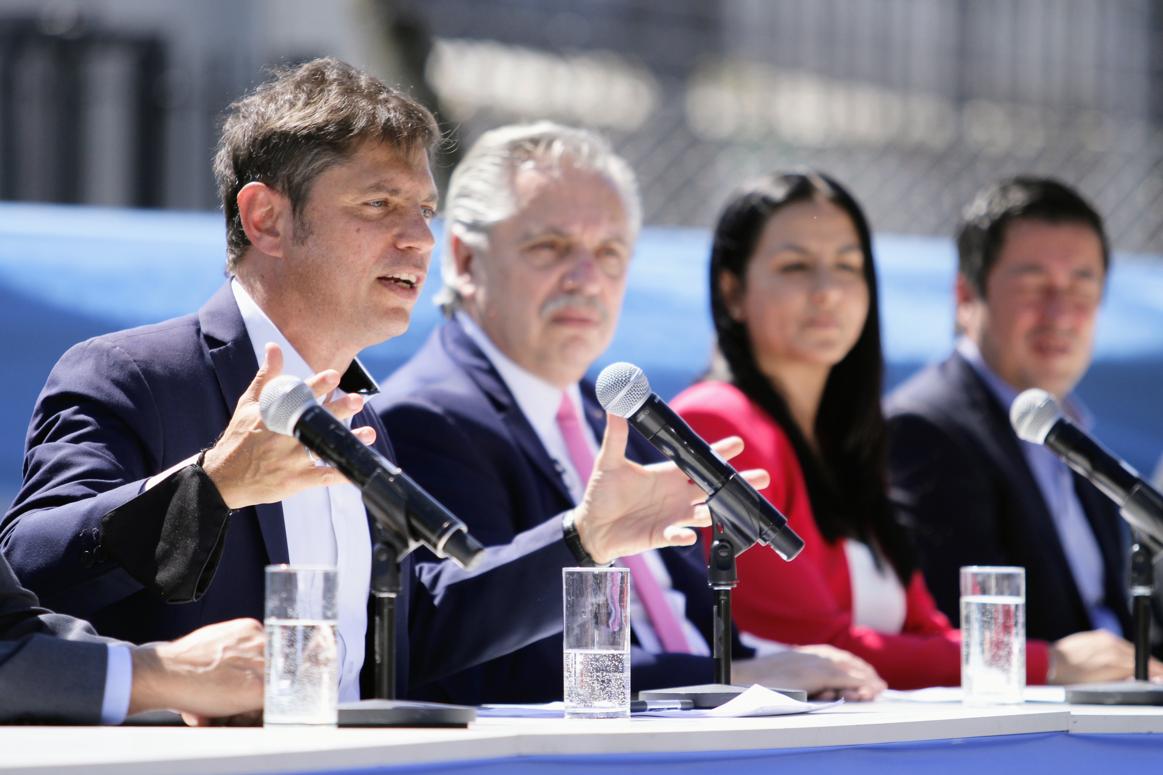 Kicillof con Alberto Fernández: banca bonaerense, gestos y la previa con CFK