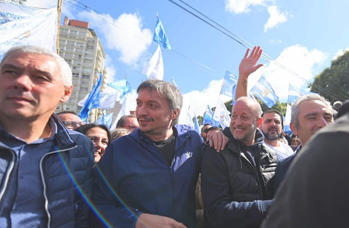 Los intendentes acompañaron a Máximo en la movilización por el día de la Memoria