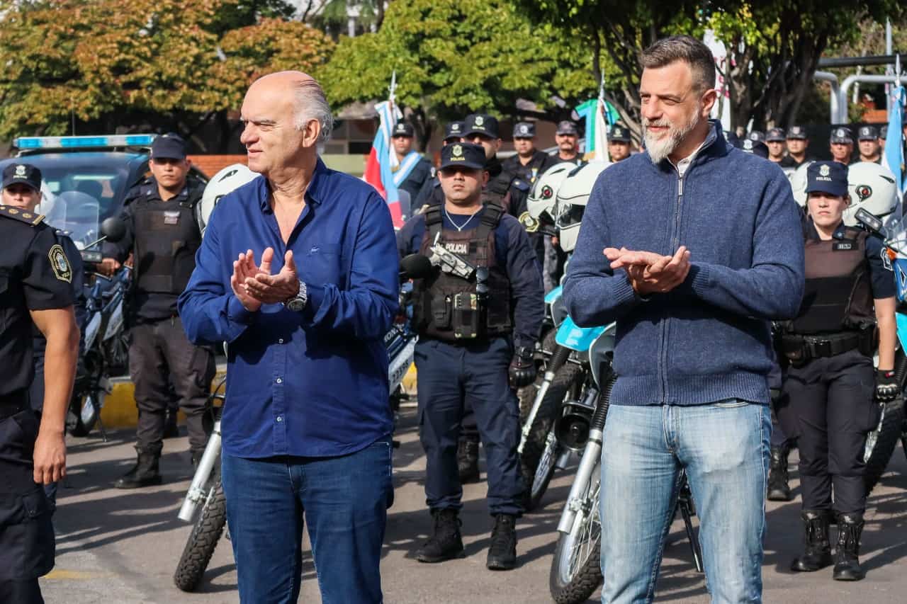 Grindetti presentó el plan de seguridad 2022 y volvió a insistir por la policía local