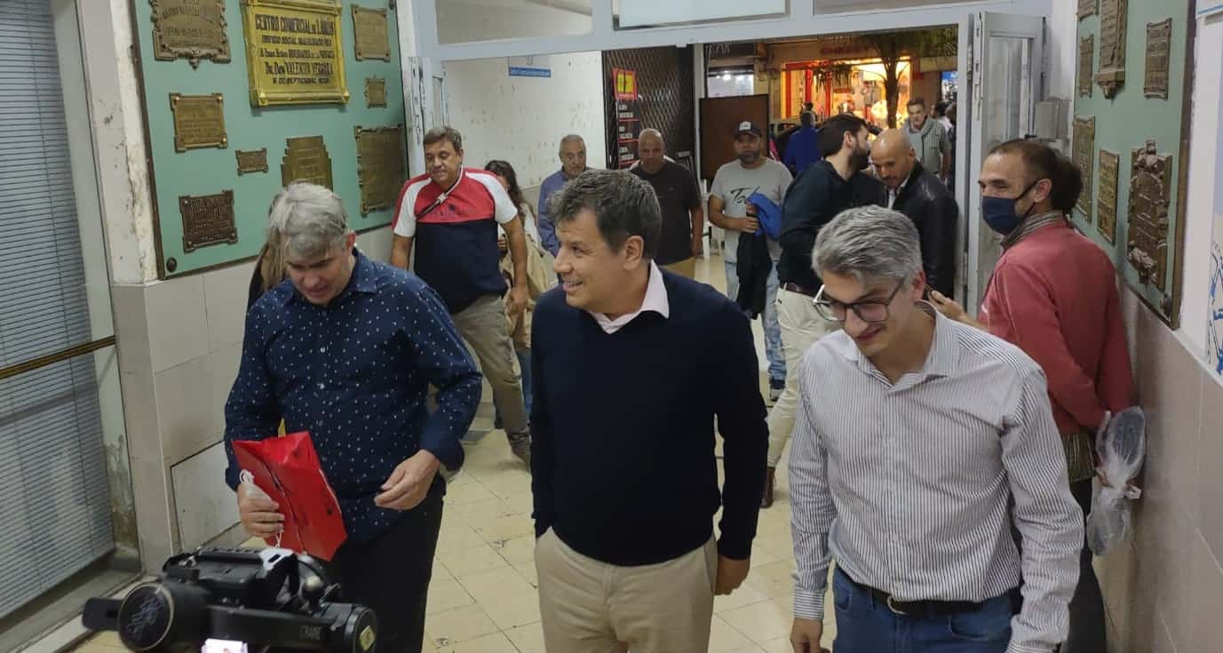 Manes en Lanús: «No es con los mismos de siempre, necesitamos gente de afuera»