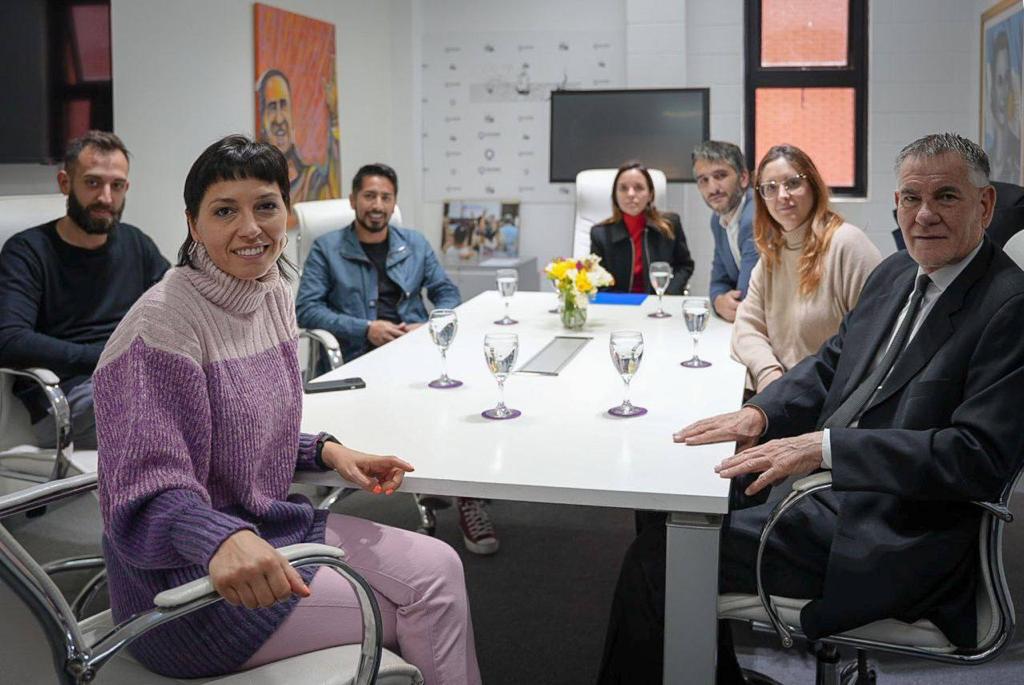 Mayra y Castagneto firmaron la apertura de una oficina de AFIP en Solano