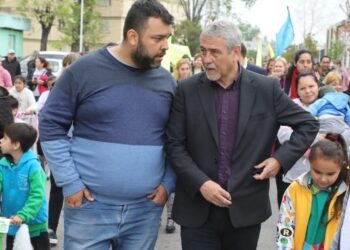 Ferraresi y otro gesto hacia un ex opositor