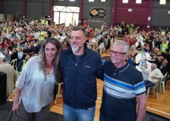 Kravetz celebró el día del jubilado con mil adultos mayores