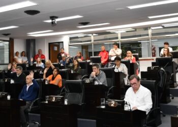 Cargada última sesión ordinaria del HCD de Quilmes