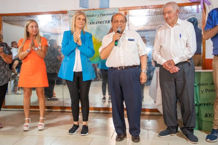 Magario y Mussi homenajearon a vecinos e instituciones de Hudson