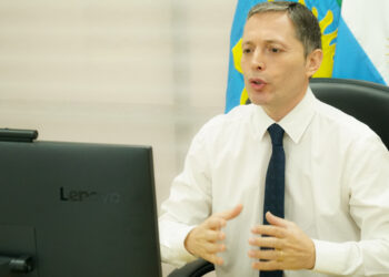 Gray pidió “razonabilidad en los aumentos de tarifas”