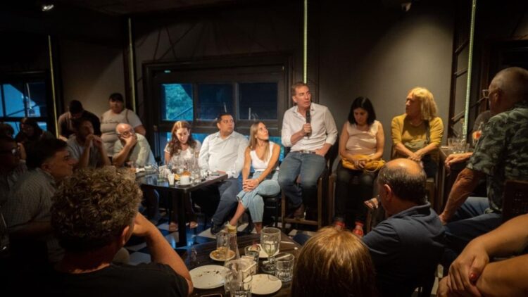 Santilli en Brown: «Vamos a dar pelea en todos los distritos gobernados por el kirchnerismo»