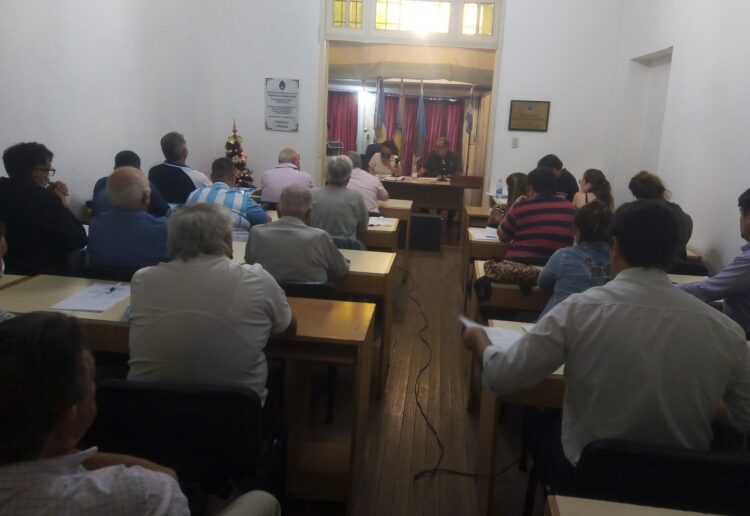 El Concejo aprobó la suba de tasas con el reflote de viejas discusiones