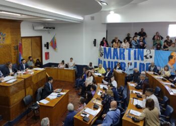 En la última sesión del año, el Concejo aprobó el aumento de tasas y el presupuesto