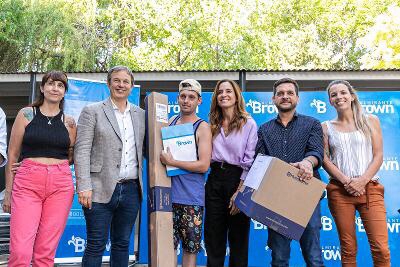 Tolosa Paz y Cascallares entregaron maquinaria y herramienta a emprendedores