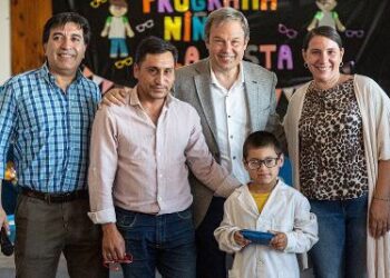 Cascallares destacó el programa Niños a la Vista: «Este año entregamos 8 mil pares de anteojos»
