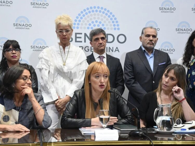 «Con la mafia no hay democracia», la carta de los Legisladores K tras los chats de los Jueces