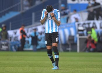 Le robaron el auto a un jugador de Racing en Lanús