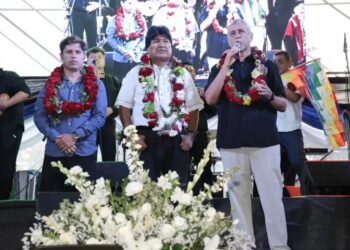 Ferraresi y Kicillof recibieron a Evo Morales en Avellaneda