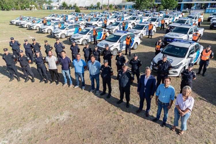 Entregaron 60 nuevos patrulleros para renovar la flota policial en el distrito