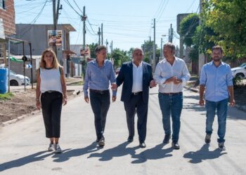 Manzur puso un pie en el Conurbano con una inauguración de obras en Brown