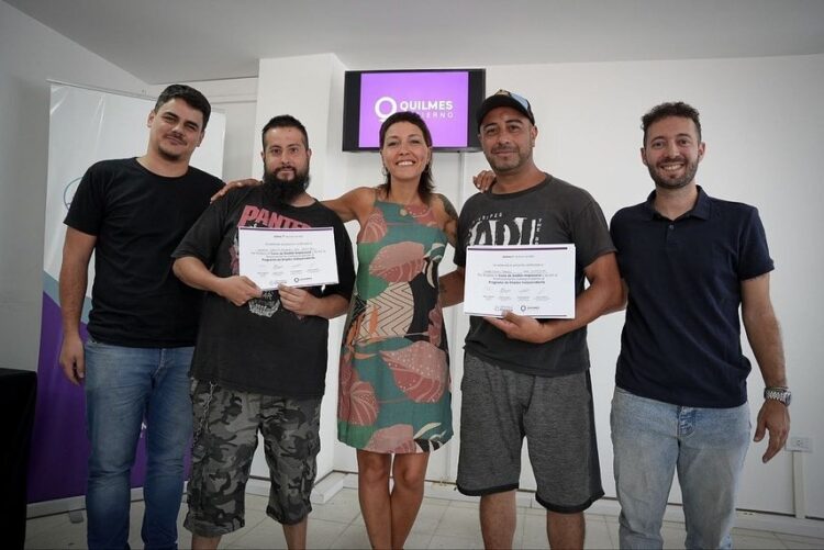 Mayra entregó subsidios a 20 emprendedores para fortalecer sus proyectos