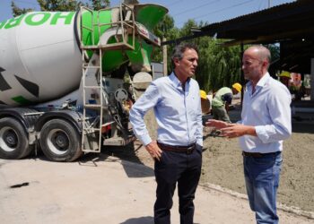 En medio de la rosca preelectoral, Insaurralde y Katopodis recorrieron obras en Lomas