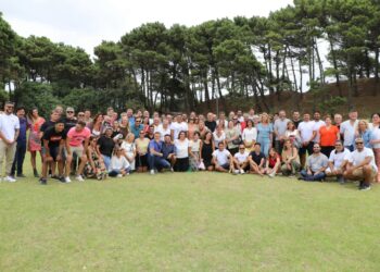 En una demostración de fuerza, Grindetti reunió 90 dirigentes para su pelea provincial
