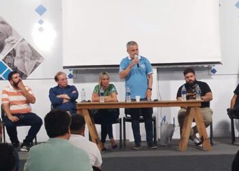 «Si la derecha gorila está resurgiendo es porque hemos cometido errores»