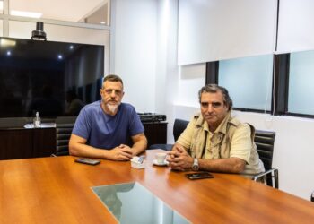 Kravetz recibió al vecino que se tiroteó con delincuentes