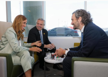 Ofensiva albertista después de la derrota en la mesa del FdT