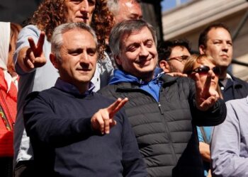 Larroque dio detalles de la reunión y reconoció diferencias con Alberto