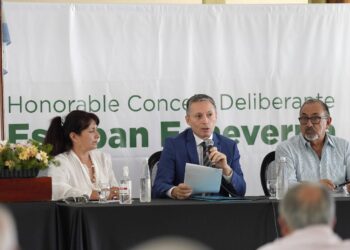 Con foco en la educación, Gray inauguró el período de sesiones ordinarias