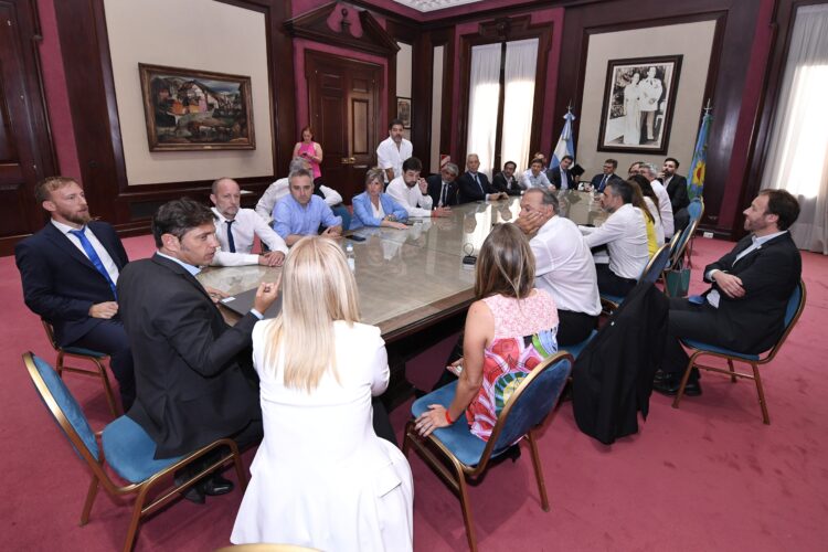 Por el apagón Kicillof suspendió la apertura de sesiones