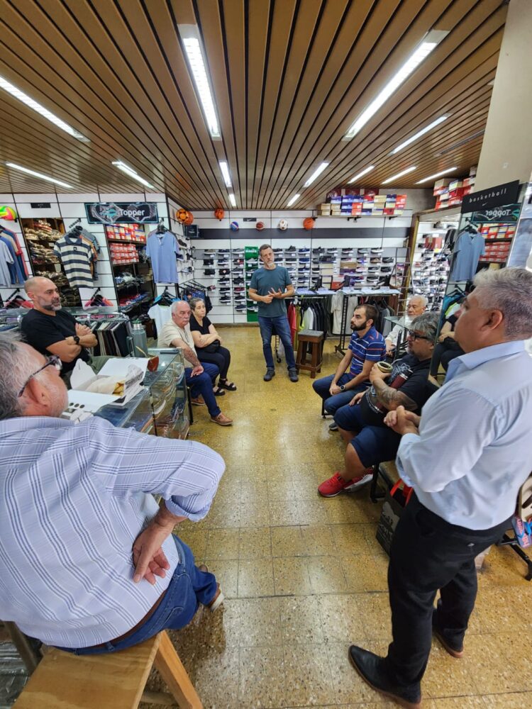 Otorgan eximición de tasas a 200 comercios de Villa Industriales