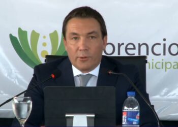 Sin olvidarse de nadie, Watson abrió el año legislativo y repasó los logros de su gestión 