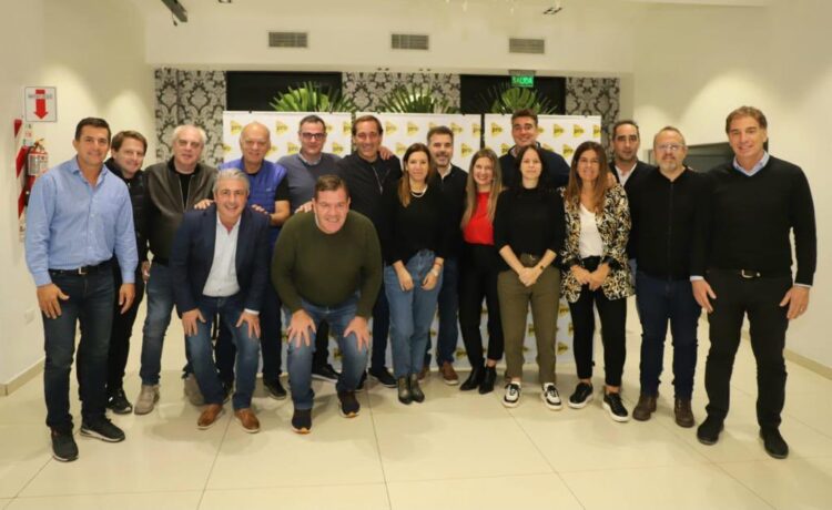 El PRO busca estrategias ante los rumores de desdoblamiento en la Provincia