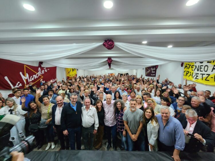 La «Mesa Patricia Presidenta» reabrió la herida en la interna grindettista