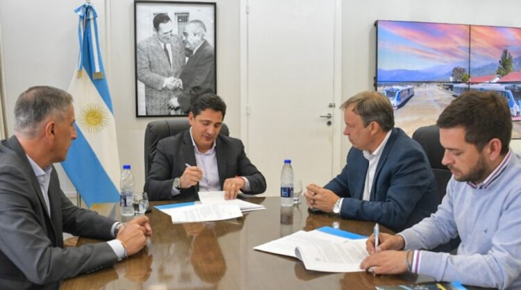 El municipio y Trenes Argentinos firmaron un convenio para el uso de cámaras de seguridad