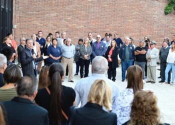 Gray encabezó el acto por el 110 aniversario del municipio