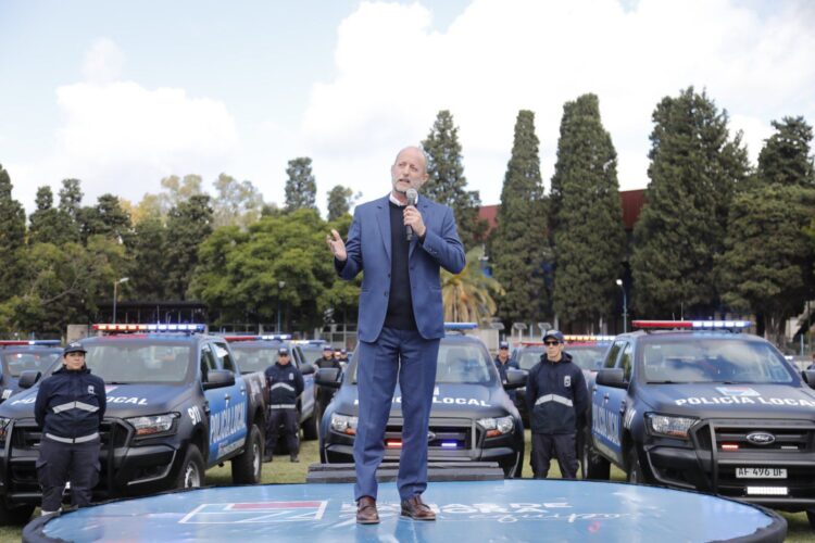Insaurralde presentó 50 nuevos móviles se seguridad