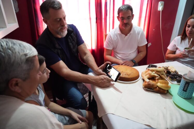 Lanús lanzó un servicio de telemedicina pediátrica municipal