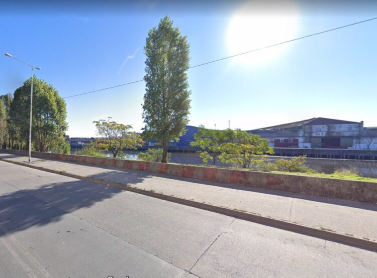 Encontraron un cuerpo flotando en el Riachuelo