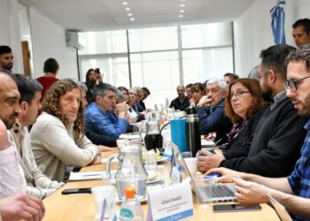 Segunda ronda: el gobierno provincial se reunió con gremios estatales