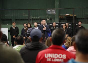 Insaurralde presentó el programa Eco Clubes en Lomas