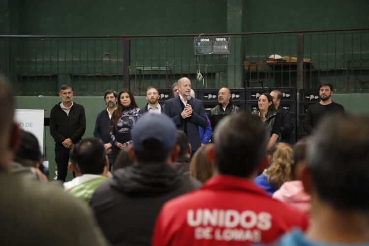 Insaurralde presentó el programa Eco Clubes en Lomas