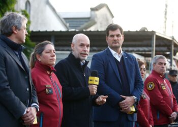 Larreta endurece su discurso en seguridad y presentó las Taser