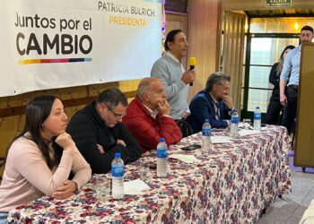 “Molina no hace política”