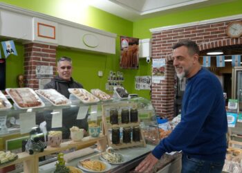 Kravetz recorrió las obras del Distrito Este